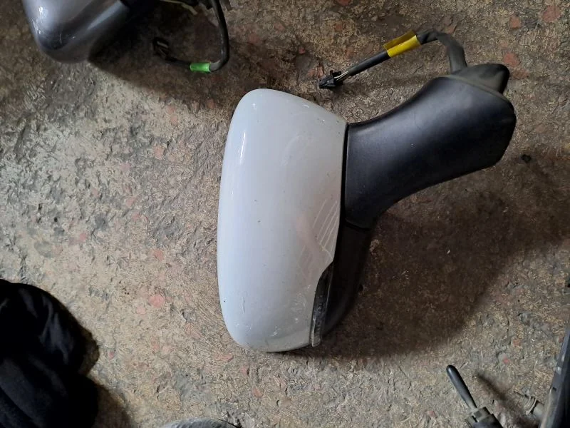 Renault Clio 4 Sağ Ledli Ayna Çıkma Orijinal