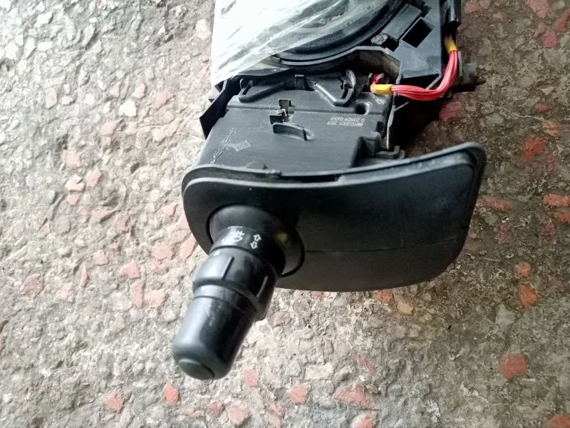 Renault Clio 3 Sinyal Kolu Çıkma Orjinal