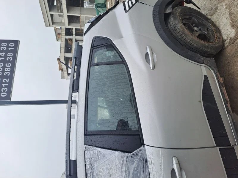Dacia Sandero 2023 Sol Arka Kapı Çıkma Orijinal