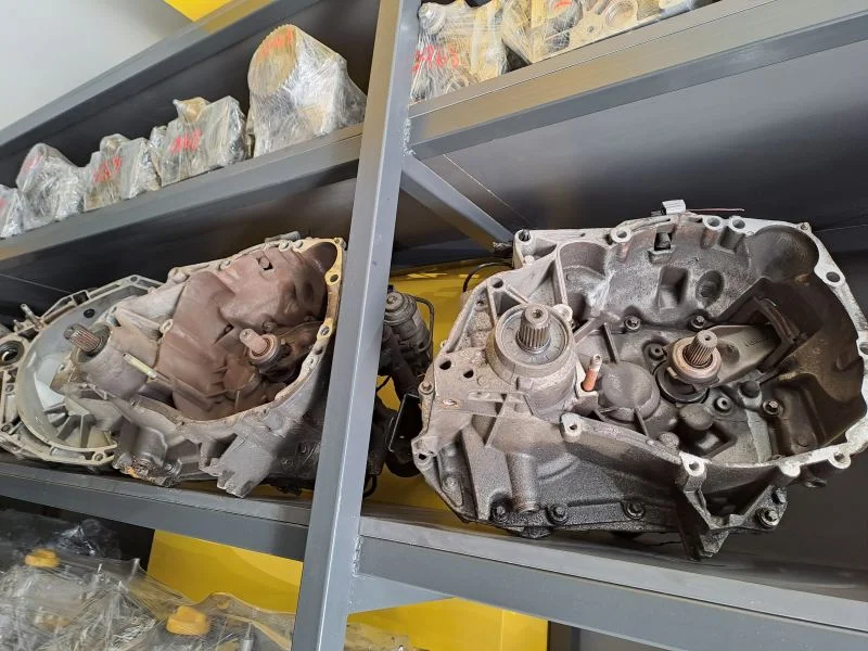 Renault Clio 3 1.2 Otomatik Şanzıman Çıkma Orjinal