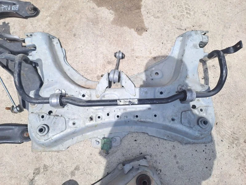 Renault Clio 4 Travers Çıkma Orijinal