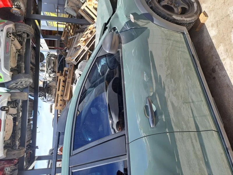 Dacia Sandero 2023 Sağ Ön Kapı Çıkma Orijinal