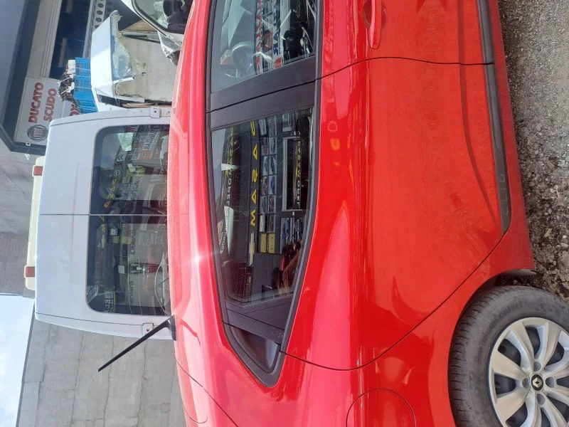 Renault Clio 5 Sağ Arka Kapı Çıkma Orijinal