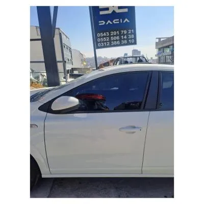 Renault Taliant Sol Ön Kapı Çıkma Orijinal
