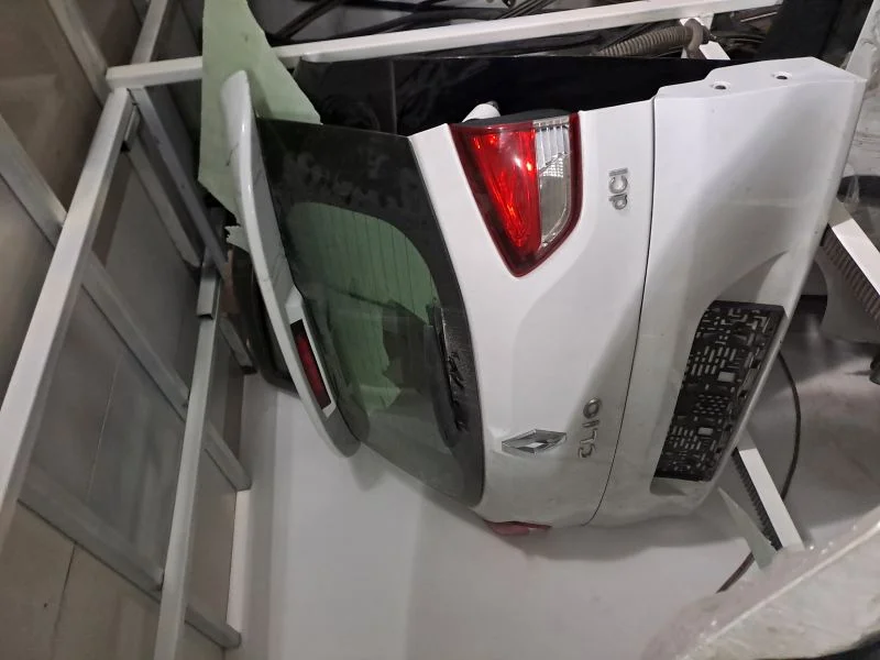 Renault Clio 4 Station Bagaj Kapağı Çıkma Orijinal