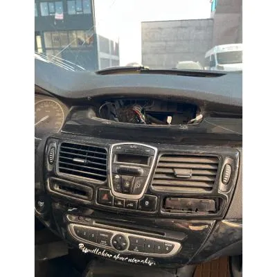 Renault Laguna 3 Klima Paneli Çıkma