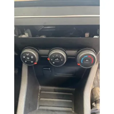Renault Clio 5 Klima Paneli Çıkma 