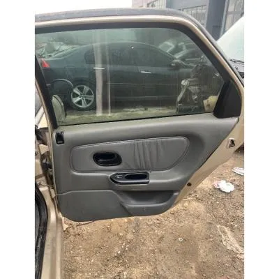 Renault Laguna 1 Sağ Arka  Kapı Döşemesi Çıkma