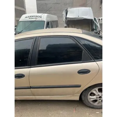 Renault Laguna 1 Sol Arka Kapı Çıkma 