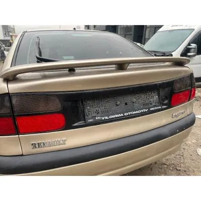Renault Laguna 1 Bagaj Stopu Çıkma 