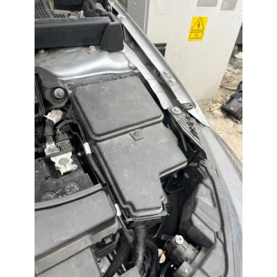 Renault Megane 4 1.3 TCE Sigorta Kutusu Çıkma