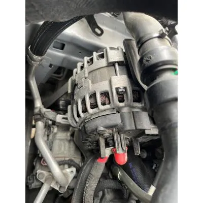 Renault Megane 4 1.3 TCE Şarj Dinamosu Çıkma 