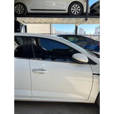 Renault Megane 4 Sağ Ön Kapı Çıkma 