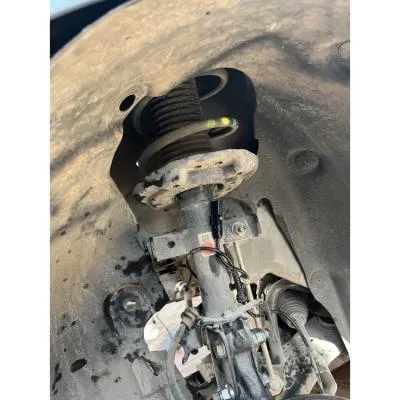 Renault Clio 5 Sol Amortisör Çıkma