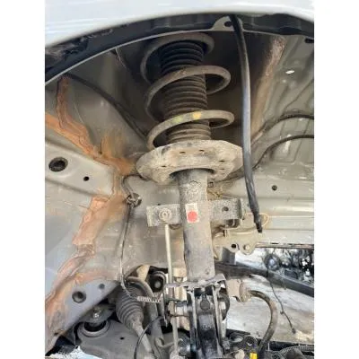 Renault Clio 5 Sağ Amortisör Çıkma