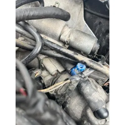 Renault Megane 1 2.0 8 Valf Gaz Kelebeği Çıkma