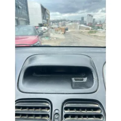 Renault Laguna 1 Bilgi Ekranı Çıkma