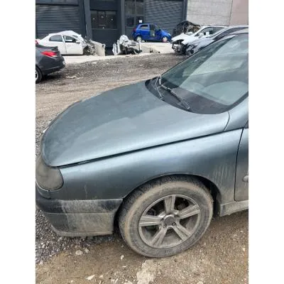 Renault Laguna 1 Sol Ön Çamurluk Çıkma 