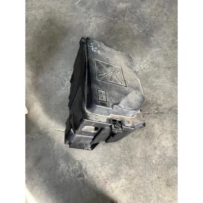 Renault Clio 5 1.0 TCE Sigorta Kutusu Çıkma