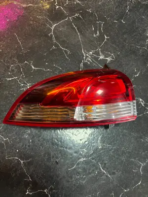 Renault Clio 4 Station Wagon Sol Stop Çıkma