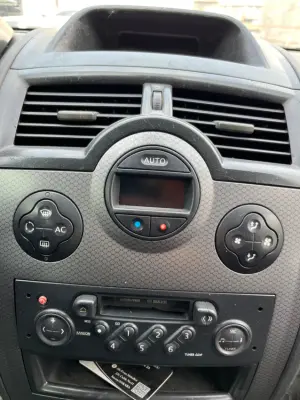 Renault Megane 2 Dijital Klima Paneli Çıkma