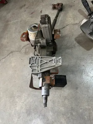 Renault Clio 4 Direksiyon Kolonu Çıkma