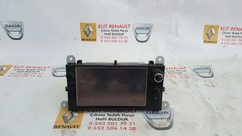 Renault Clio 4 Navigasyonlu Teyp Çıkma Orjinal